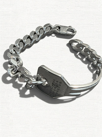 MM6 Maison Margiela Item